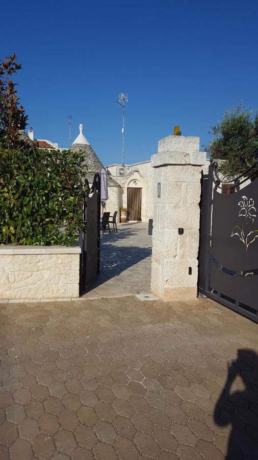 Trulli Dell'Aia Panzió Alberobello Kültér fotó